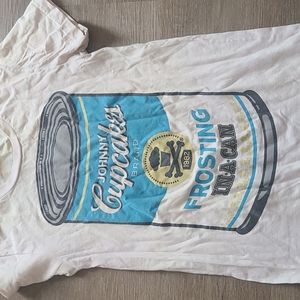 VINTAGE Johnny Cupcakes